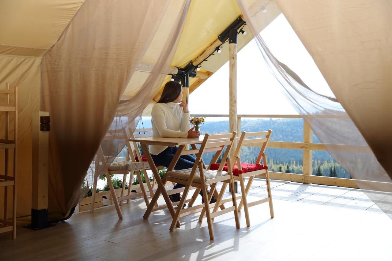 Bukovel Glamping Hotel ภายนอก รูปภาพ